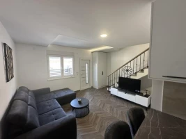 Stan, Dvosoban<br>42 m<sup>2</sup>, Bulevar Evrope