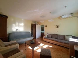 Stan, Dvosoban<br>42 m<sup>2</sup>, Kej