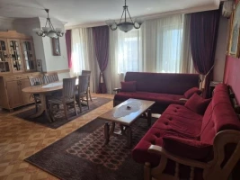 Квартира, Трехкомнатная<br>147 m<sup>2</sup>, Centar