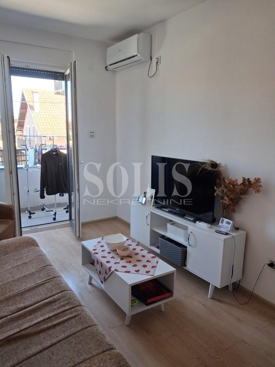 Stan, Veternik, Lipov gaj | Šifra: 1053153