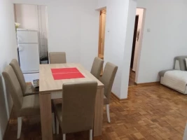 Стан, Четворособан<br>78 m<sup>2</sup>, Novi Beograd