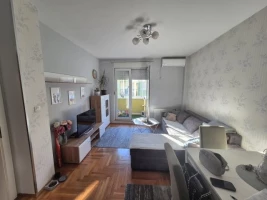 Wohnung, 2-Zimmer Wohnung<br>42 m<sup>2</sup>, Grbavica