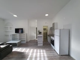 Квартира, Трехкомнатная<br>71 m<sup>2</sup>, Bulevar