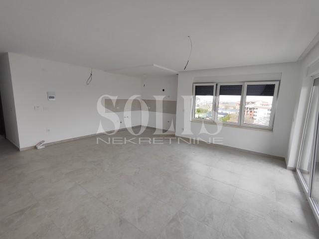 Stan, Sremska Kamenica, Sremska Kamenica | Šifra: 1053275