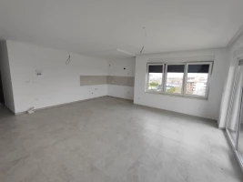 Stan, Četvorosoban<br>95 m<sup>2</sup>, Sremska Kamenica