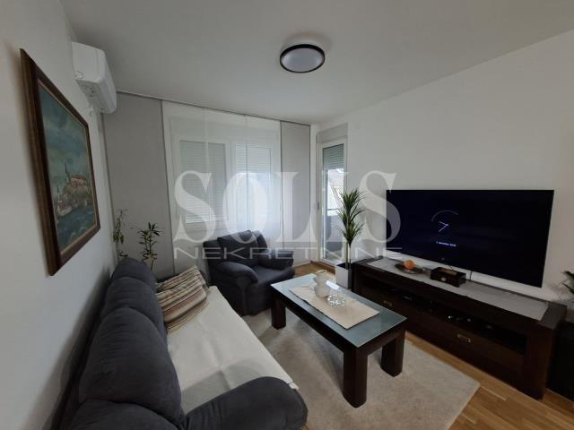 Stan, Novi Sad, Avijacija | Šifra: 1053400