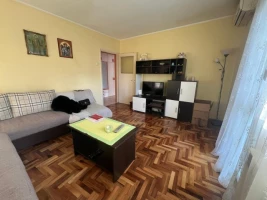 Stan, Dvosoban<br>54 m<sup>2</sup>, Stanica