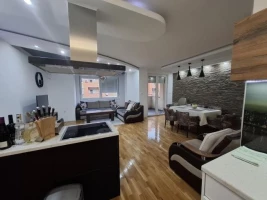 Стан, Двособан<br>73 m<sup>2</sup>, Nova Detelinara