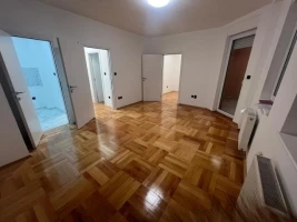 Wohnung, 1.5-Zimmer Wohnung<br>43 m<sup>2</sup>, Novo naselje - Šarengrad