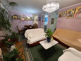 Stan, Trosoban<br>80 m<sup>2</sup>, Liman 4