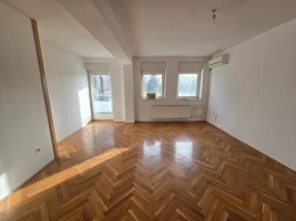 Stan, Trosoban<br>86 m<sup>2</sup>, Grbavica