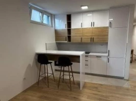 Stan, Dvosoban<br>60 m<sup>2</sup>, Telep - južni